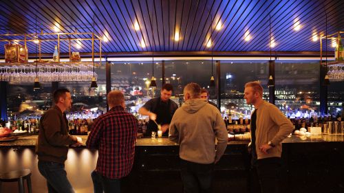 bar
