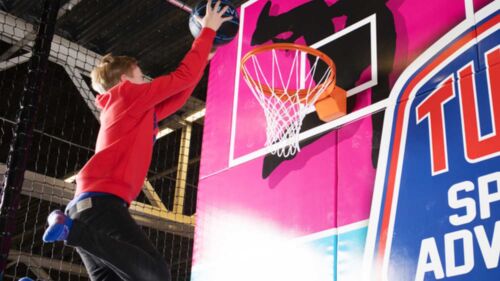 Basket och trampolin på Turbo i Uppsala