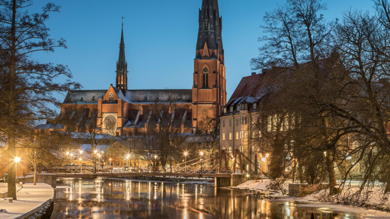 Uppsala-domkyrka_Vinter